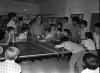 Societat. Torneig de ping pong al saló parroquial. Principis dècada 1970.