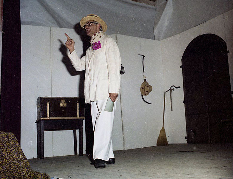 Teatre. Monòleg de Joan Balaguer. Teatre d´Acció Catòlica, 1982.